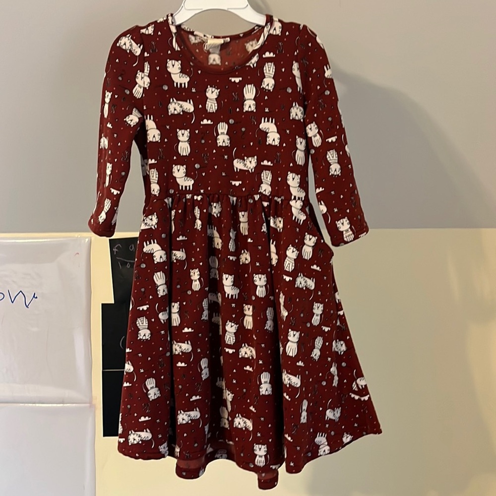 It’s a kitty dress